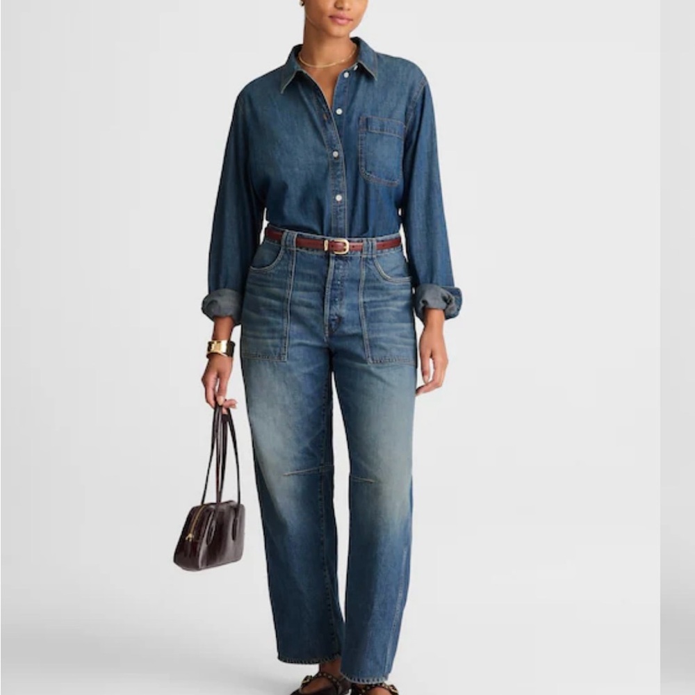 Madewell Curvy Darted Barrel-Leg Jeans 33